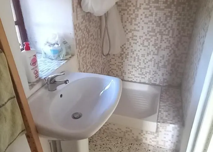 2 A Louer Avec Belle Vue, Calme Et Nature Accommodatie bij particulieren Monoblet